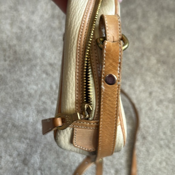 Dooney & Bourke Classic Cream Leather Crossbody Bag - Picture 13 of 14